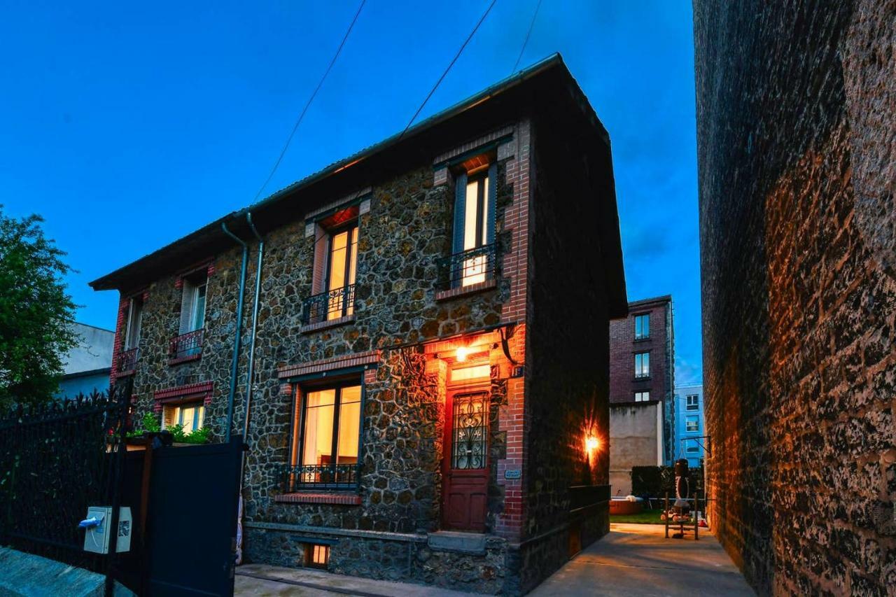 Chic And Vintage House With Garden Vila Saint-Denis-en-Margeride Exterior foto
